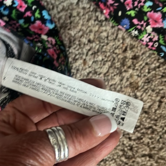 - Zara pretty top - Picture 6 of 7